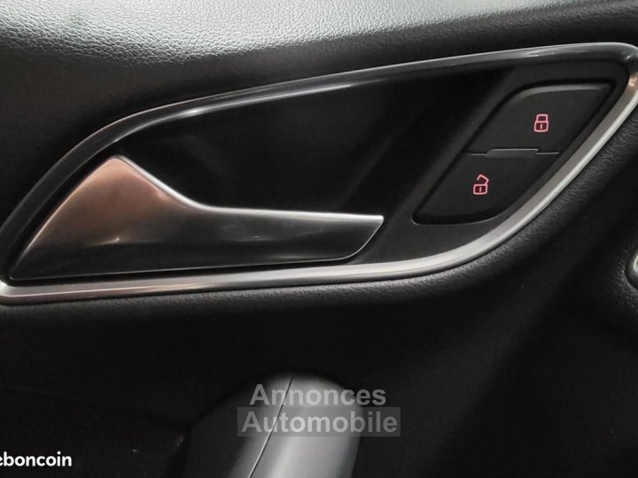 Audi Q3 20 TDI 150ch AMBIENTE QUATTRO BVA7 + Sièges chauffants - 40
