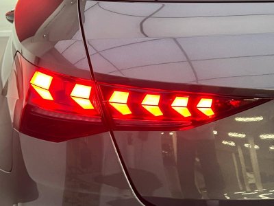 Audi A3 Sportback 35 TFSI Mild Hybrid 150 S tronic 7 S line   - 64