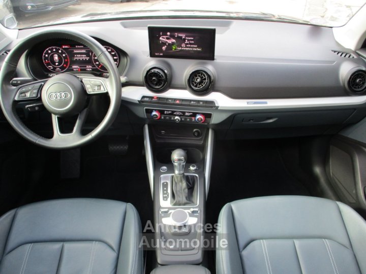 Audi Q2 35 TFSI COD 150 S tronic 7 Design Luxe - 7