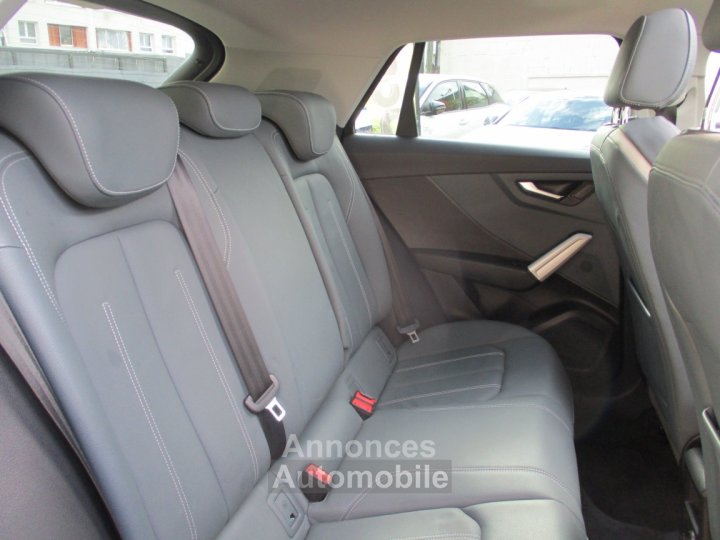 Audi Q2 35 TFSI COD 150 S tronic 7 Design Luxe - 9