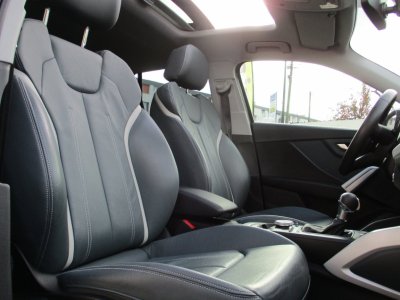 Audi Q2 35 TFSI COD 150 S tronic 7 Design Luxe   - 12