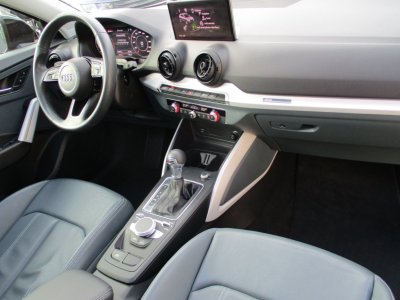 Audi Q2 35 TFSI COD 150 S tronic 7 Design Luxe   - 13