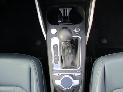 Audi Q2 35 TFSI COD 150 S tronic 7 Design Luxe   - 14