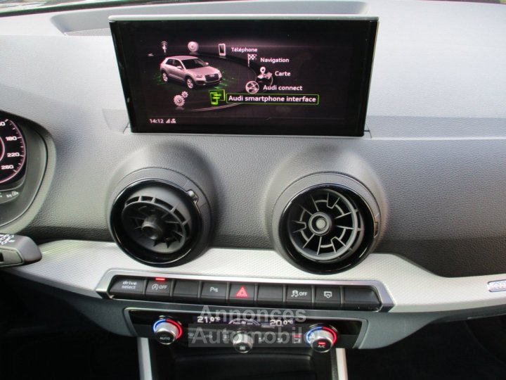 Audi Q2 35 TFSI COD 150 S tronic 7 Design Luxe - 15