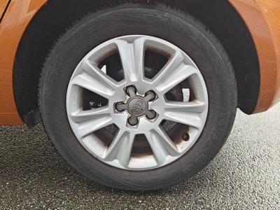 Audi A1 Sportback 16 TDI 90ch FAP Ambiente 5 places   - 9