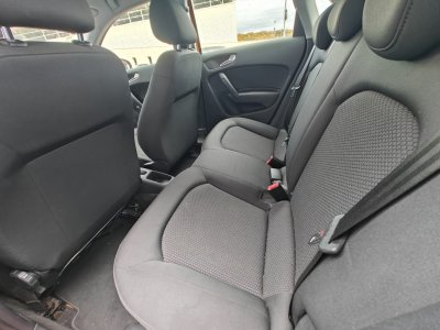 Audi A1 Sportback 16 TDI 90ch FAP Ambiente 5 places   - 12