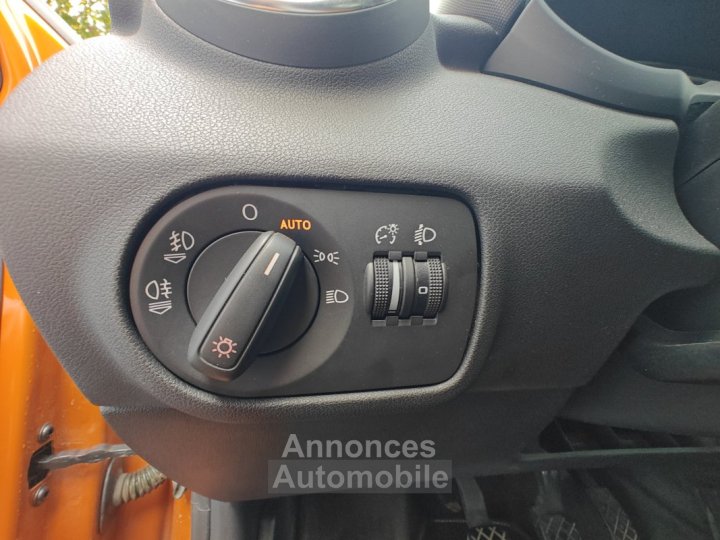 Audi A1 Sportback 16 TDI 90ch FAP Ambiente 5 places - 22