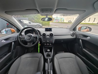 Audi A1 Sportback 16 TDI 90ch FAP Ambiente 5 places   - 25