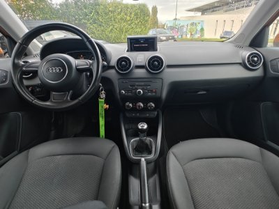 Audi A1 Sportback 16 TDI 90ch FAP Ambiente 5 places   - 26