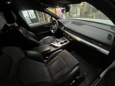 Audi Q7 30 V6 TDI Clean Diesel 218 Tiptronic 8 Quattro 5pl S line   - 23