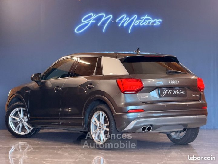 Audi Q2 35 tfsi 150 cod s line tronic garantie 12 mois entretien complet à jour - - 2