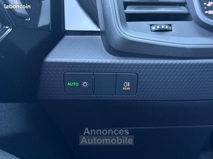 Audi A1 Sportback 10 30 TFSI 115 ADVANCED - 27