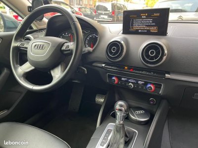 Audi A3 Sportback 14 COD TFSI 150 ULTRA AMBIENTE S-TRONIC BVA   - 12