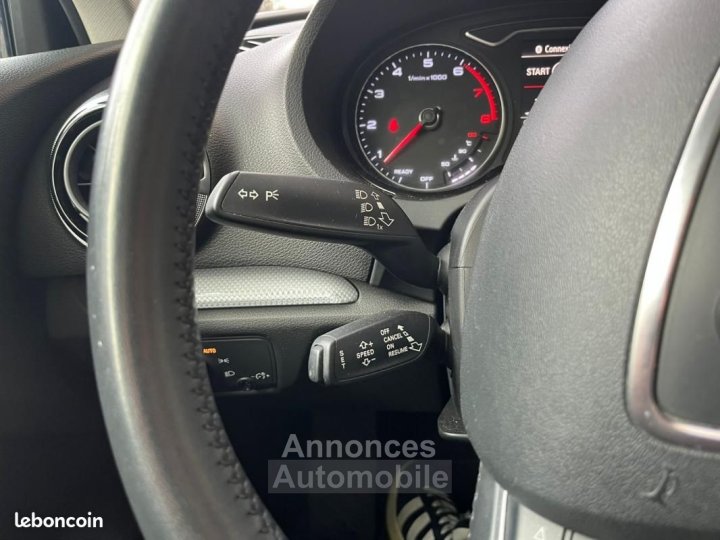 Audi A3 Sportback 14 COD TFSI 150 ULTRA AMBIENTE S-TRONIC BVA - 24