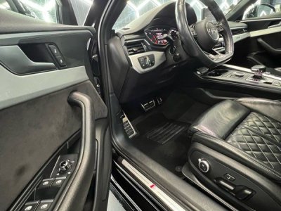Audi A4 Avant Quattro 3x S-line 20 TDi 16V S-Tronic7 190CV   - 8