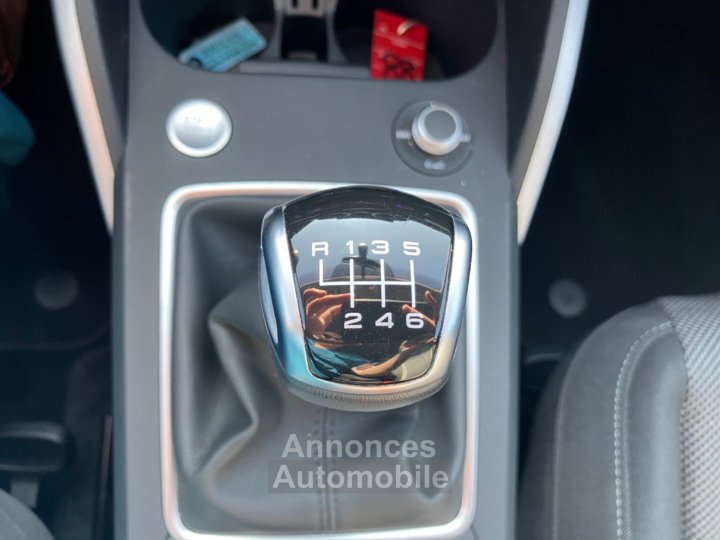 Audi Q2 30 TDI 116 S LINE Ext GPS Caméra Hayon Keyless JA 18" - 29