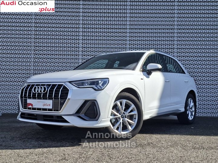 Audi Q3 35 TFSI 150 ch S tronic 7 S line - 1