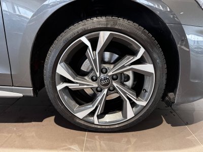 Audi A3 Sportback 35 TFSI Mild Hybrid 150 S tronic 7 S Line - 9