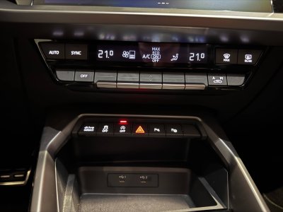 Audi A3 Sportback 35 TFSI Mild Hybrid 150 S tronic 7 S Line - 17