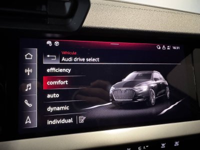 Audi A3 Sportback 35 TFSI Mild Hybrid 150 S tronic 7 S Line - 35