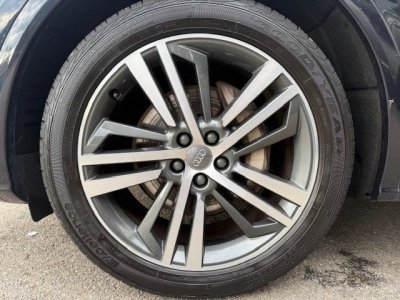 Audi Q5 55 TFSI E 367CH S LINE QUATTRO S TRONIC 7 EURO6D-T 15CV - 17