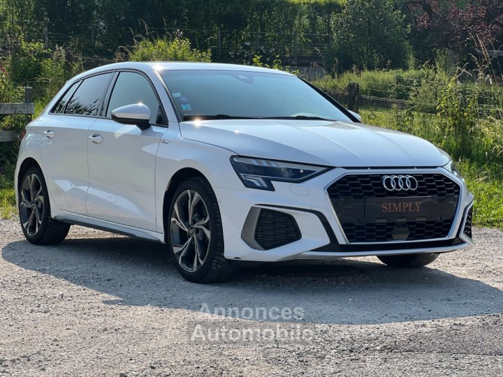 Audi A3 Sportback 35 TFSI 150ch S-Line S Tronic 7 - 1