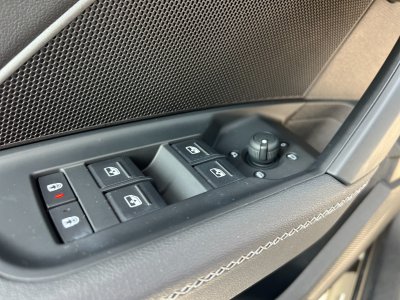 Audi A3 Sportback 35 TFSI 150ch S-Line S Tronic 7 - 26