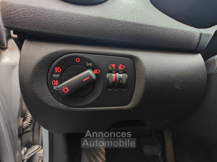 Audi A3 20 TDI 170ch S Line - 23