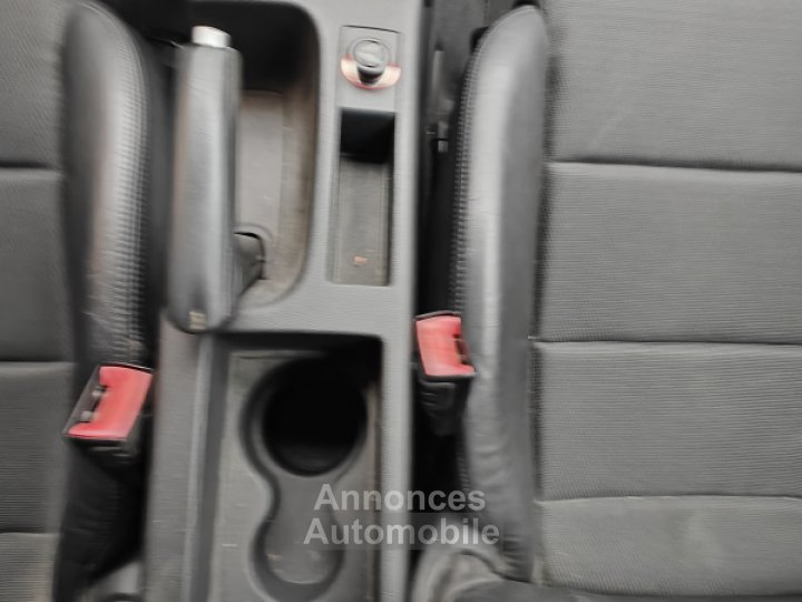 Audi A3 20 TDI 170ch S Line - 31