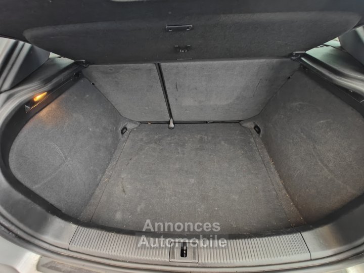 Audi A3 20 TDI 170ch S Line - 37