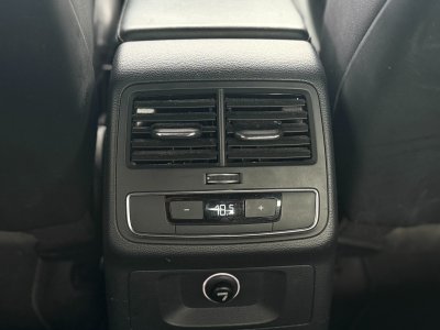 Audi A4 40 TFSI 190 S tronic 7 S-line - Apple Carplay - Black Pack - Sièges Chauffants   - 20