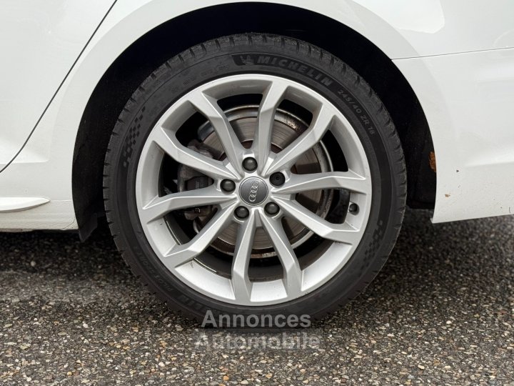 Audi A4 40 TFSI 190 S tronic 7 S-line - Apple Carplay - Black Pack - Sièges Chauffants - 29