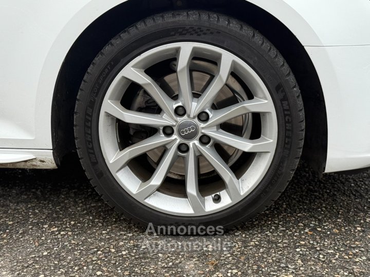 Audi A4 40 TFSI 190 S tronic 7 S-line - Apple Carplay - Black Pack - Sièges Chauffants - 31