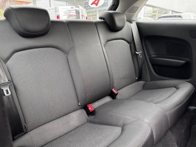 Audi A1 16 TDI 90 Ambiente S tronic - 12