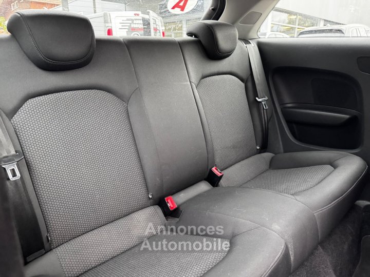 Audi A1 16 TDI 90 Ambiente S tronic - 12