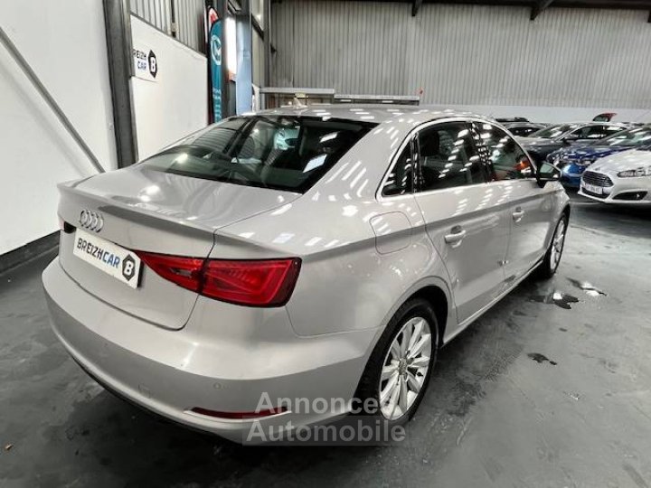 Audi A3 III 14 TFSI 140ch COD Ambiente - 3