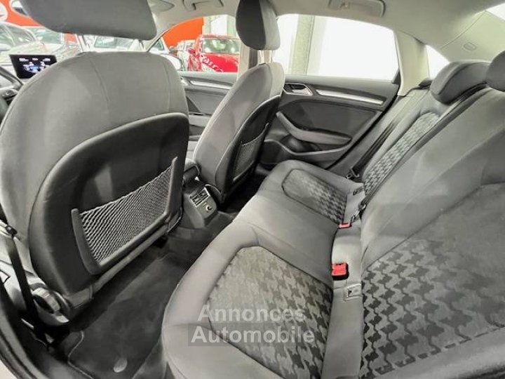 Audi A3 III 14 TFSI 140ch COD Ambiente - 15