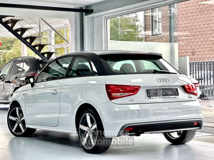 Audi A1 12 TFSI 86cv Ambition S LINE - 4