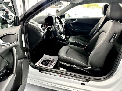 Audi A1 12 TFSI 86cv Ambition S LINE   - 7