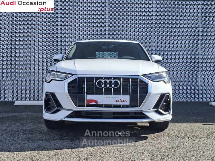 Audi Q3 35 TFSI 150 ch S tronic 7 S line - 2