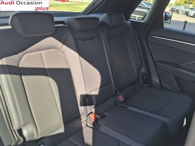 Audi Q3 35 TFSI 150 ch S tronic 7 S line   - 8