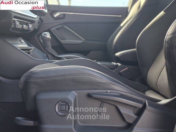 Audi Q3 35 TFSI 150 ch S tronic 7 S line - 11