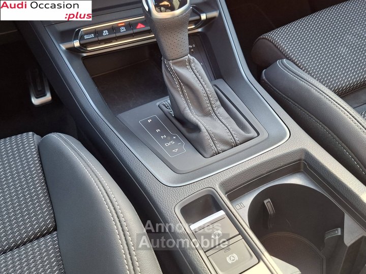 Audi Q3 35 TFSI 150 ch S tronic 7 S line - 27