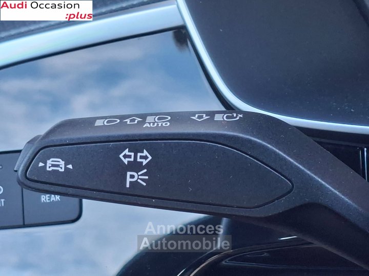 Audi Q3 35 TFSI 150 ch S tronic 7 S line - 30