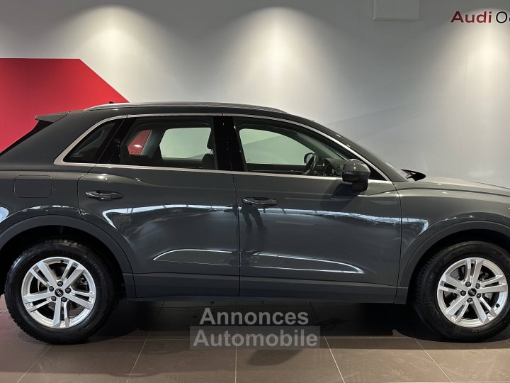 Audi Q3 35 TDI 150 ch S tronic 7 Business line - 2