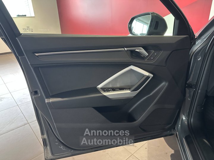 Audi Q3 35 TDI 150 ch S tronic 7 Business line - 9
