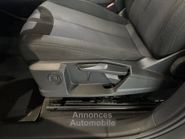 Audi Q3 35 TDI 150 ch S tronic 7 Business line - 12
