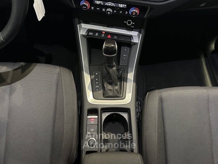 Audi Q3 35 TDI 150 ch S tronic 7 Business line - 21
