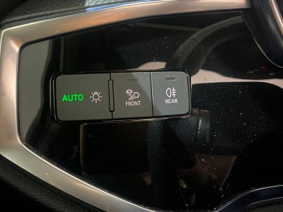 Audi Q3 35 TFSI 150 ch S tronic 7 S line   - 23