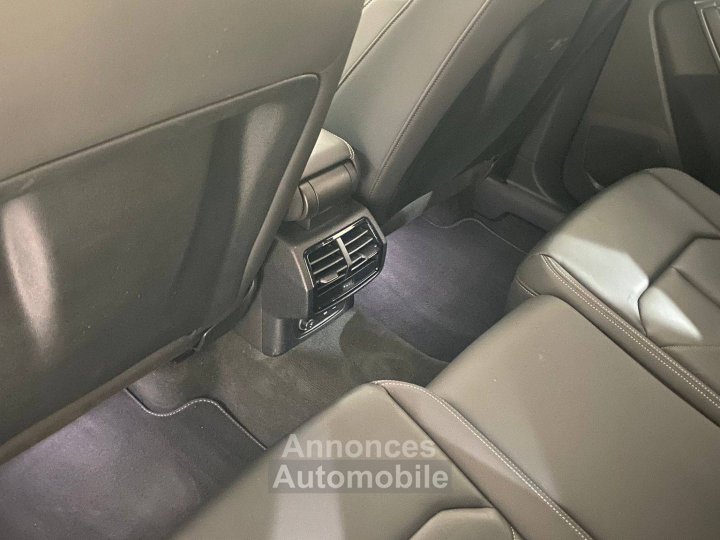 Audi Q3 35 TFSI 150 ch S tronic 7 S line - 27